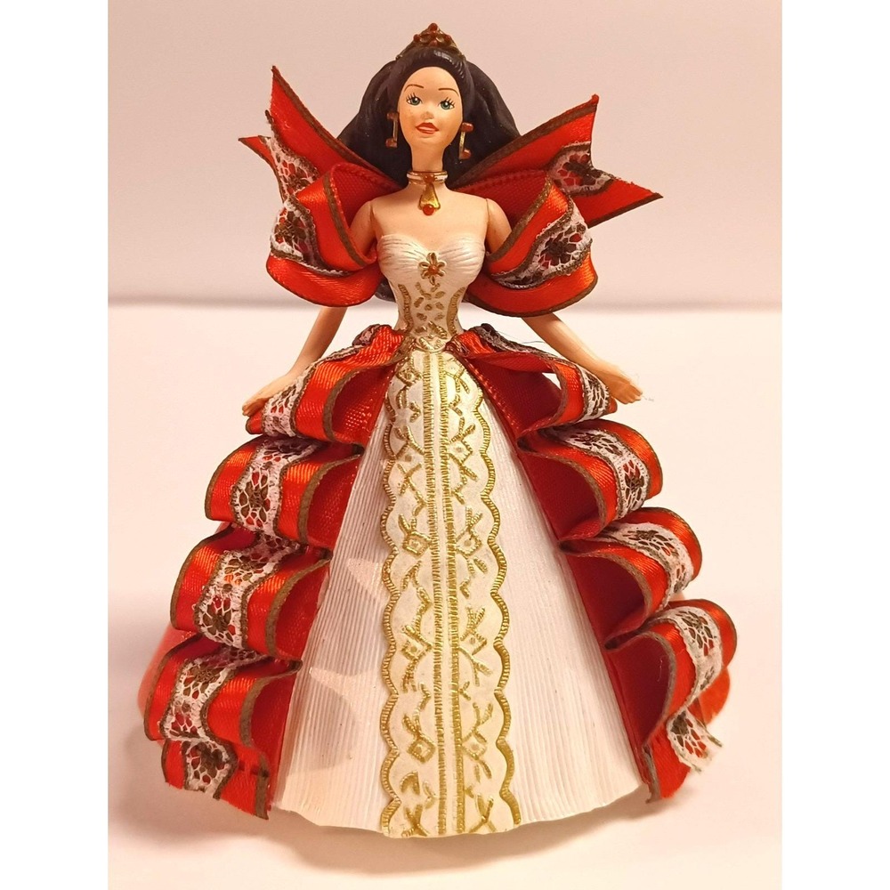 1997 Hallmark Keepsake Holiday Barbie Christmas Ornament 5th Collector Series